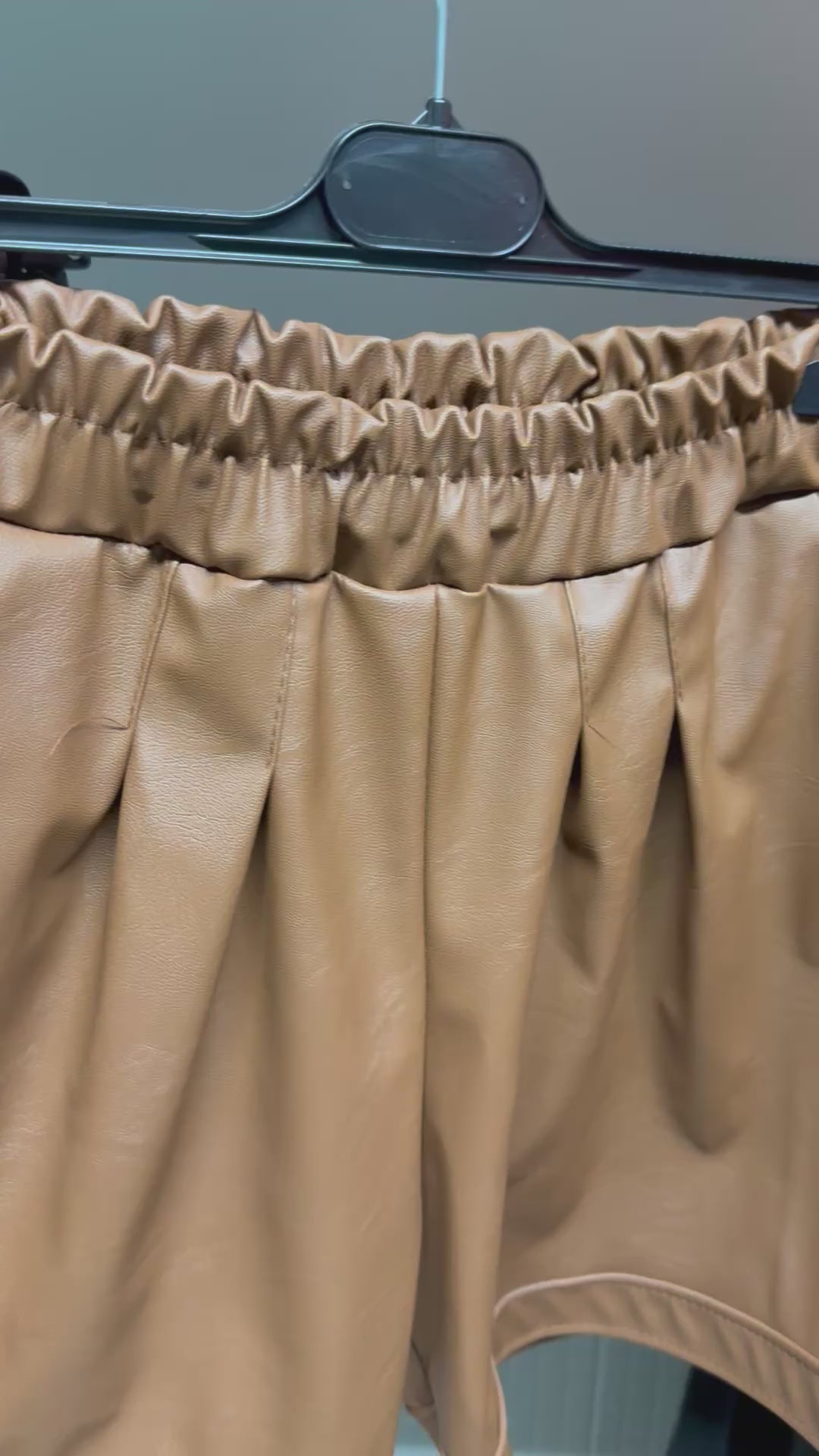 PANTALONCINO ECOPELLE